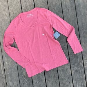 NWT Eddie Bauer Favorite V-Neck Long Sleeve Tee in Light Red
